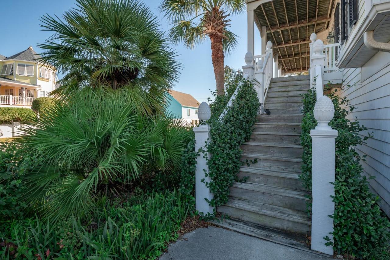 Bon Temps Villa Kure Beach Exterior photo